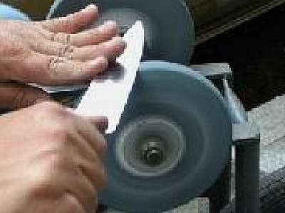 Serviço de afiação de facas flexográficas Serviço de afiação de facas flexográficas