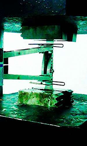 Laboratório de análise metalúrgica Laboratório de análise metalúrgica